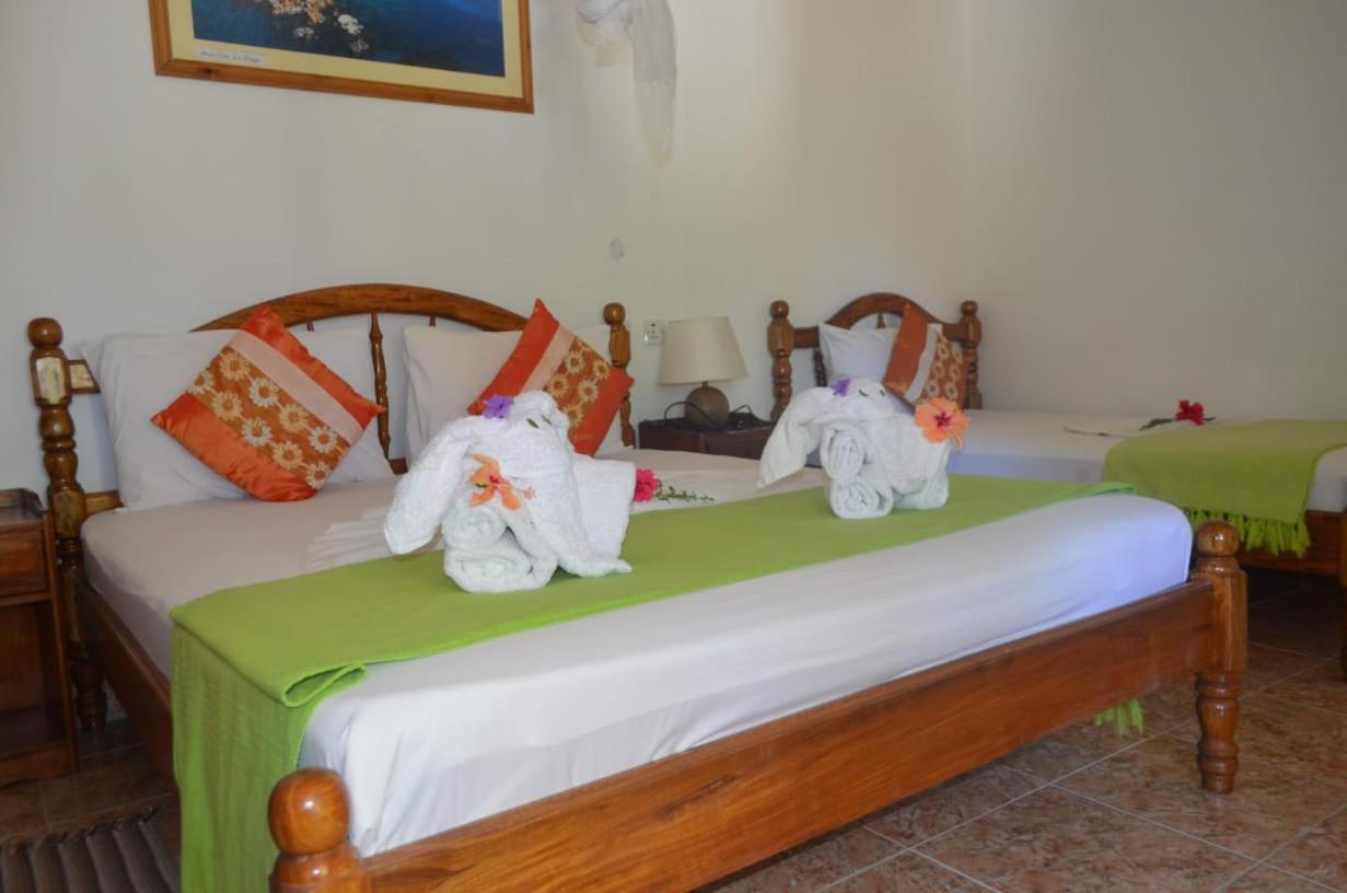 Rising Sun Guesthouse La Digue Luaran gambar