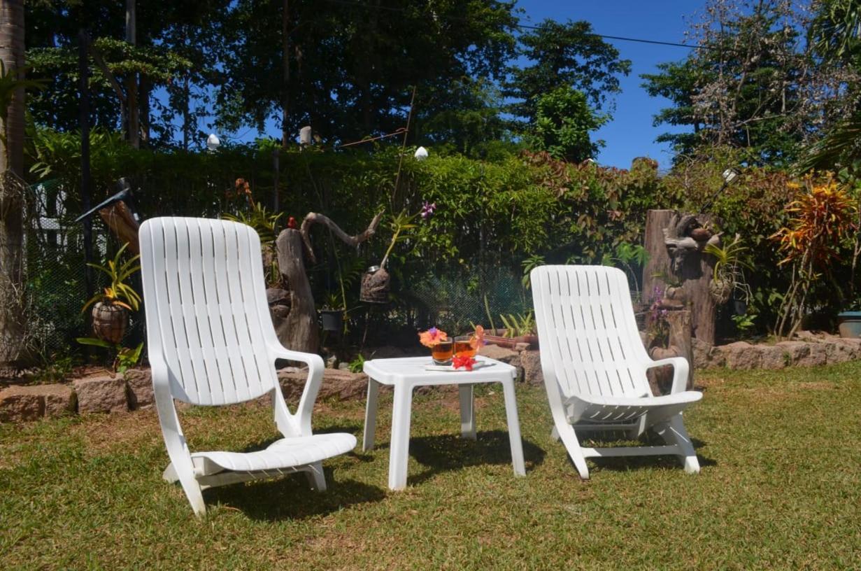 Rising Sun Guesthouse La Digue Luaran gambar